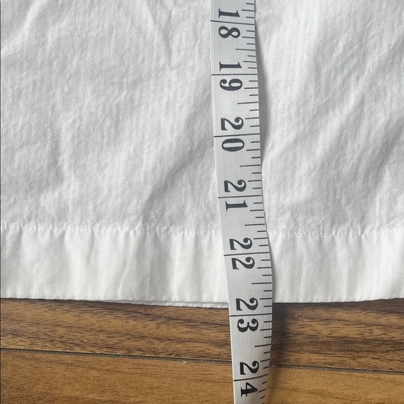 Uniqlo White Ruffle Neck Top - Picture 5 of 5